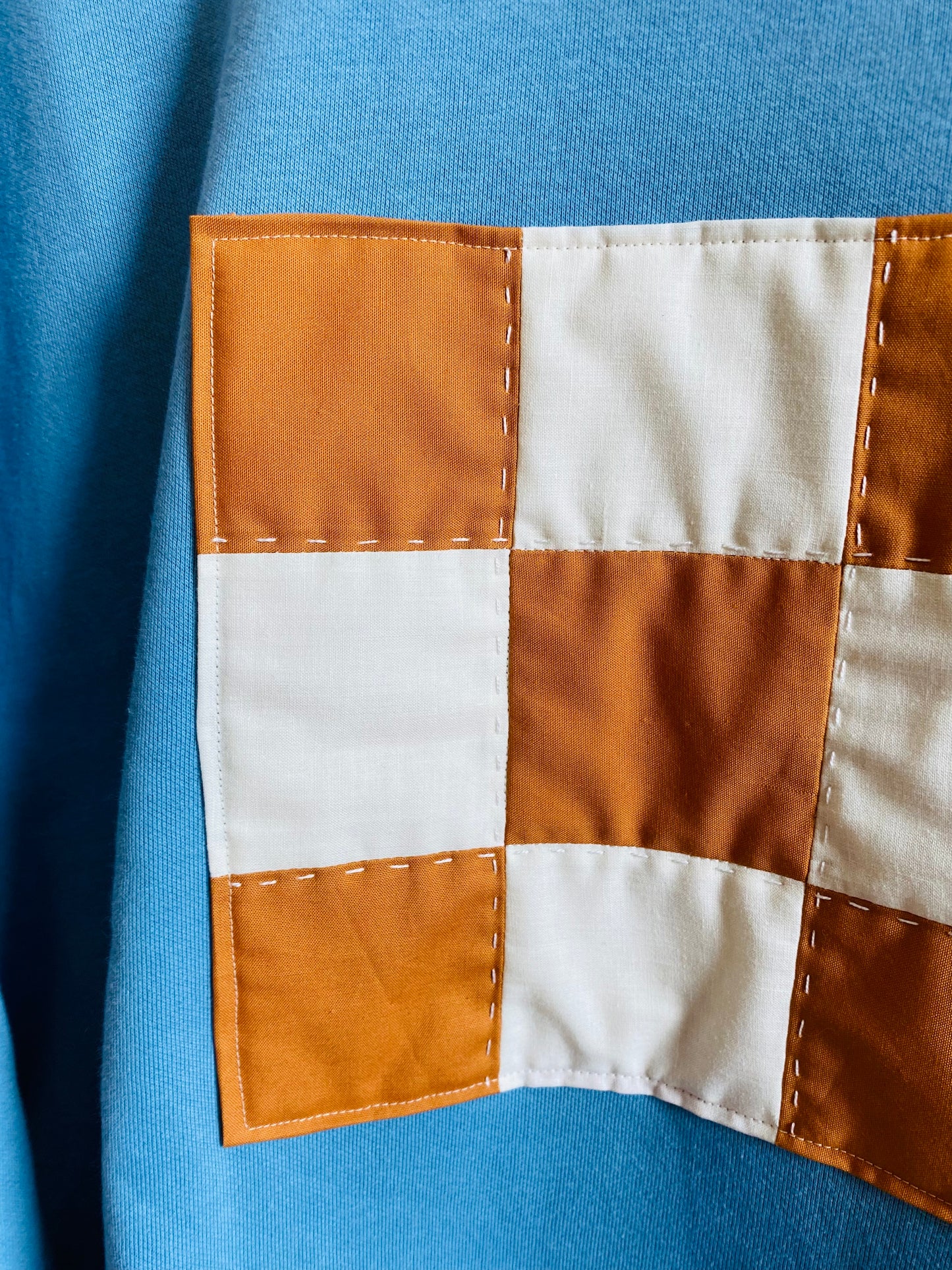 Gold & White Check / Sweatshirt