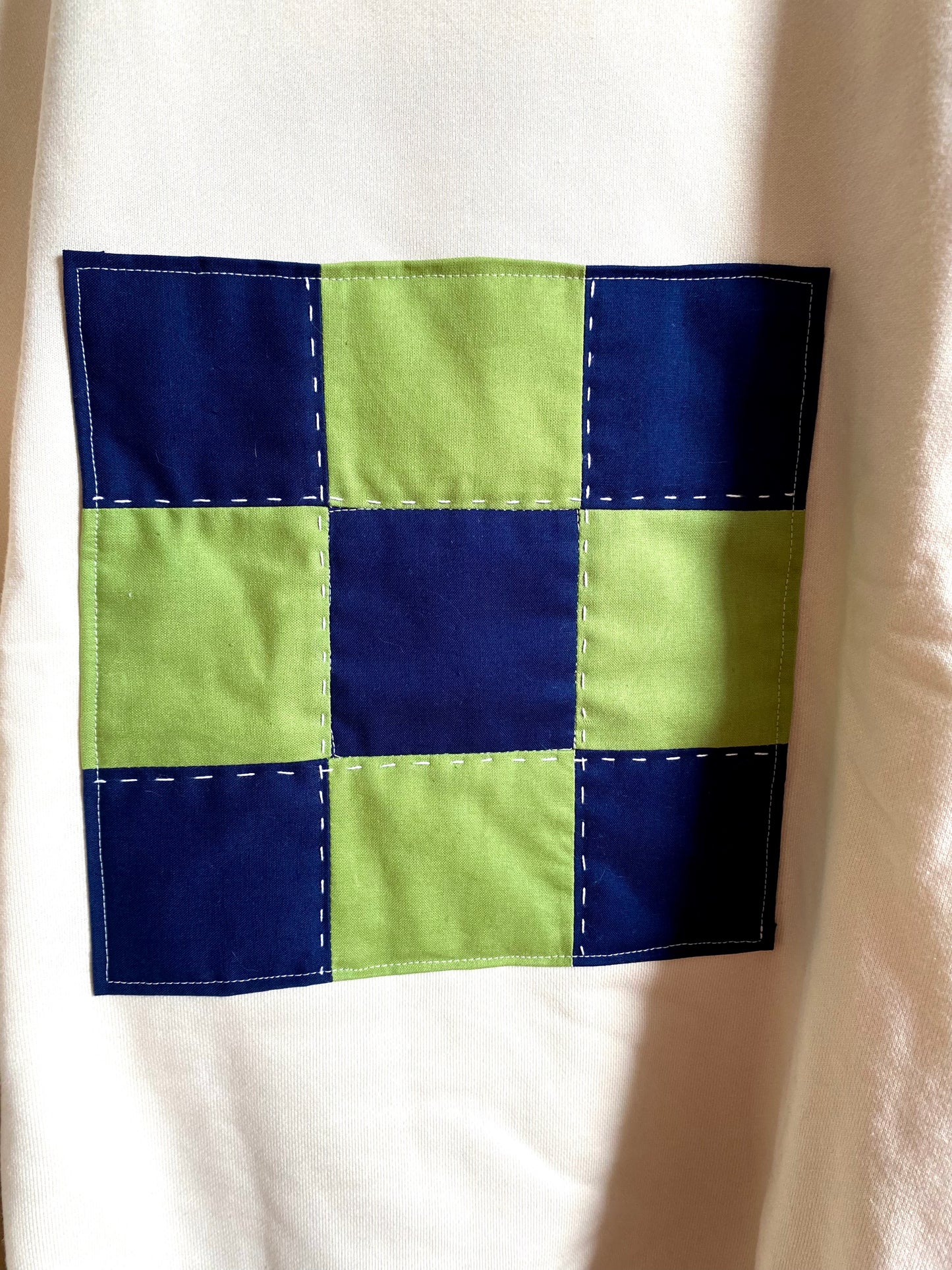 Navy & Green Check / Sweatshirt